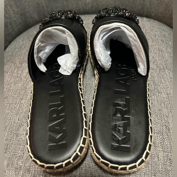 KARL LAGERFELD PARIS
Women Maxwell Rhinestone Espadrille Platform Slide … - Picture 6 of 7